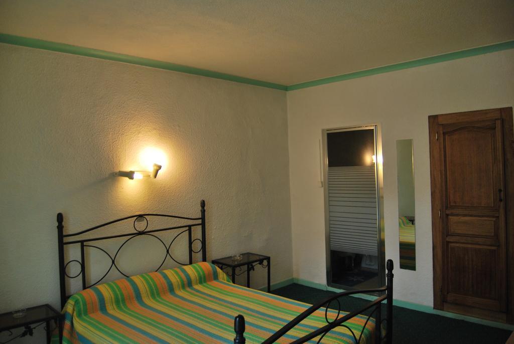 Hôtel Le Revelois Restaurant à Béziers Extérieur photo