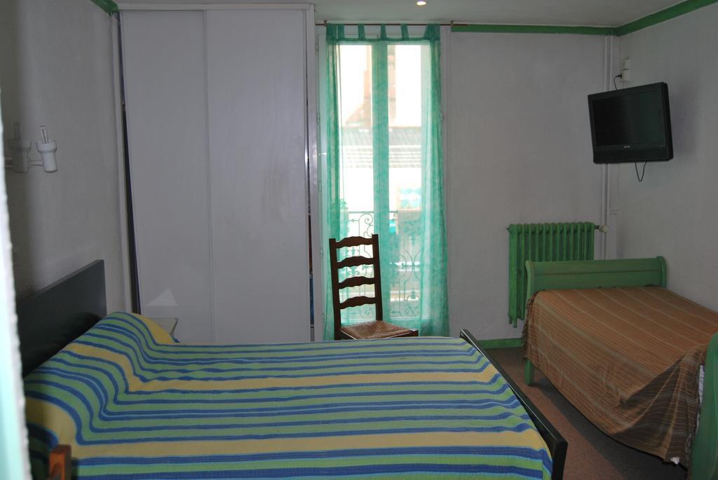 Hôtel Le Revelois Restaurant à Béziers Chambre photo